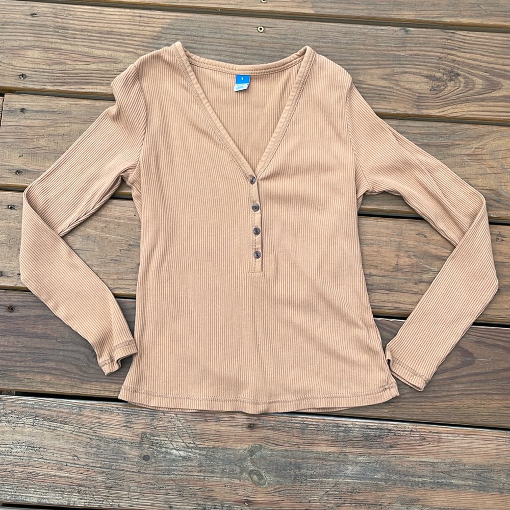Old Navy Fitted Henley Top Small